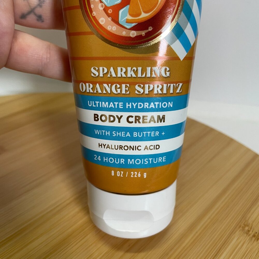 Bath & Body Works Sparkling Orange Spritz Body Cream 8 Oz Shea Butter Vitamin E - Picture 3 of 6